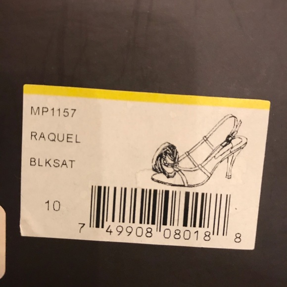 NEW Badgley Mischka Black Satin Shoes - Picture 9 of 10